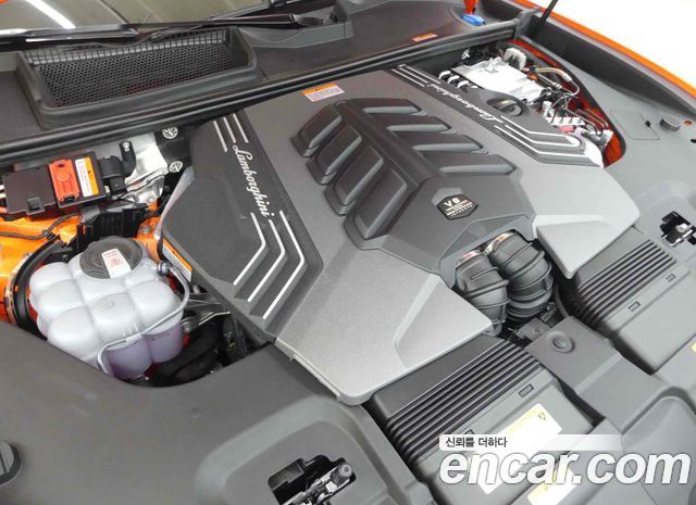 Lamborghini Urus 4.0 V8 SE - фото 4