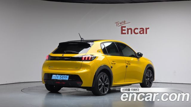 Peugeot 208 2-го поколения GT - фото 0