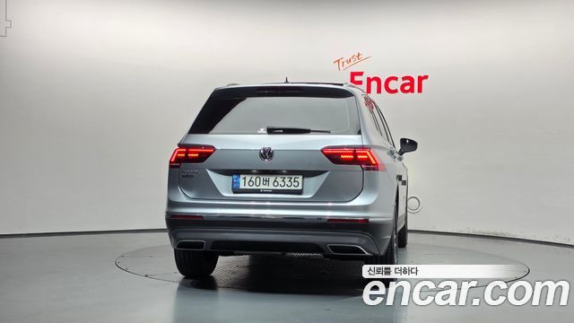 Volkswagen Tiguan Allspace 2.0 TDI Prestige - фото 3