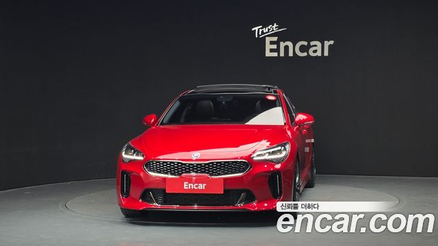 Kia Stinger 2.0 Turbo 2WD Platinum - фото 2