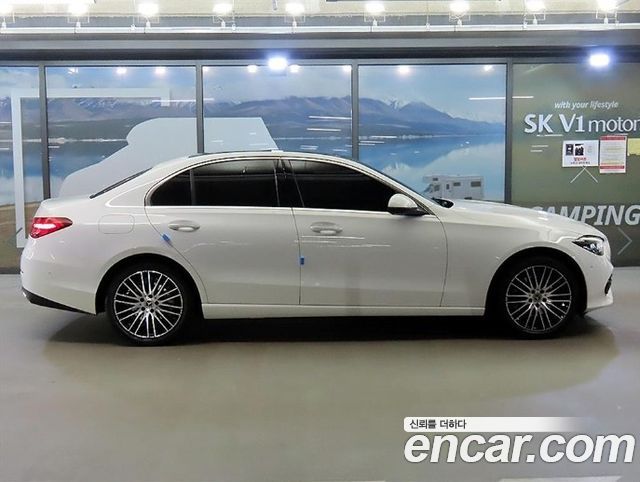Mercedes-Benz C-Class W206 C200 Avantgarde - фото 2