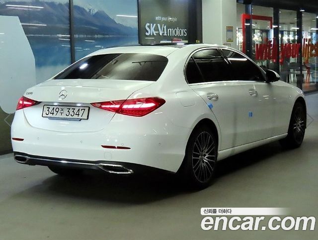 Mercedes-Benz C-Class W206 C200 Avantgarde - фото 3