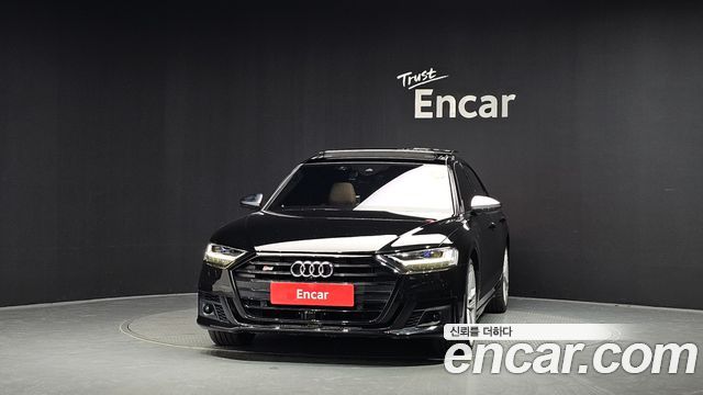 Audi S8 D5 4.0 TFSI Quattro LWB - фото 2