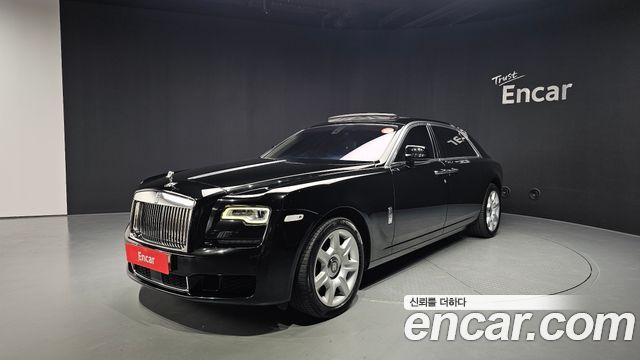 Rolls-Royce Ghost 6.6 EWB V12 - фото 0