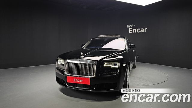 Rolls-Royce Ghost 6.6 EWB V12 - фото 2