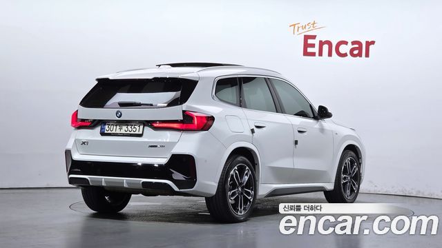 BMW X1 U11 xDrive 20i M Sport - фото 1