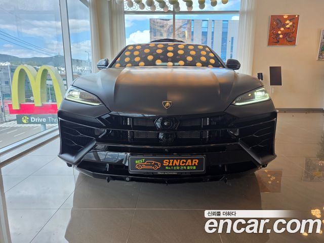 Lamborghini Urus 4.0 V8 SE - фото 0
