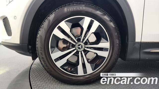 Mercedes-Benz GLB-Class X247 GLB200 d - фото 4
