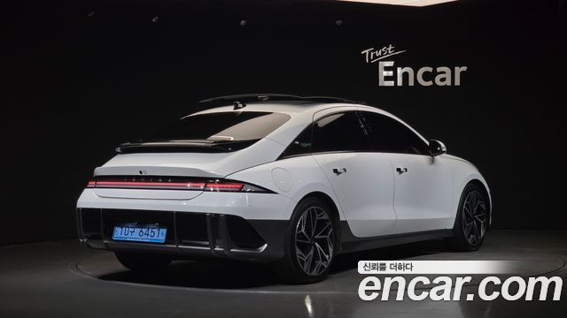 Hyundai Ioniq6 Long Range Exclusive + - фото 1