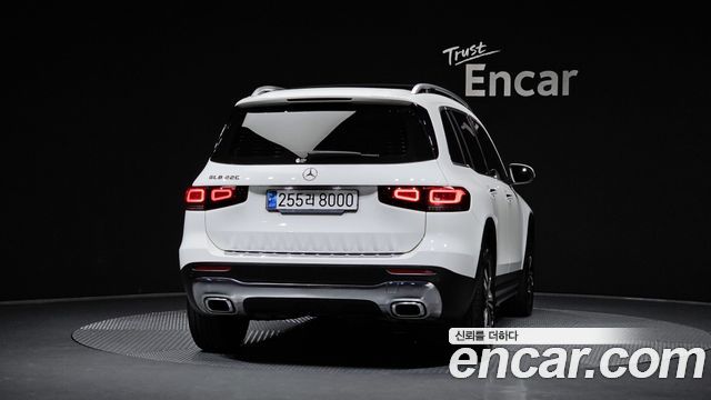 Mercedes-Benz GLB-Class X247 GLB220 - фото 2