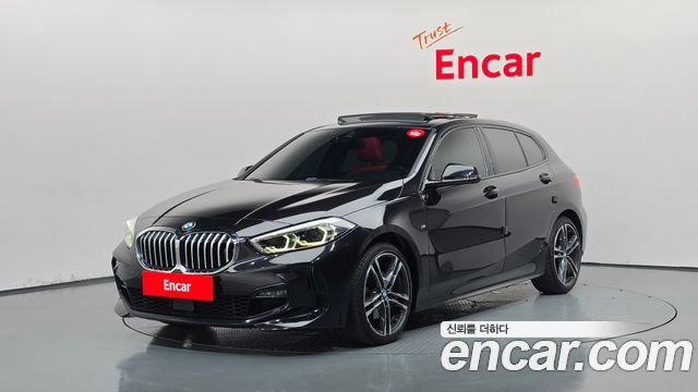 BMW 1 Series F40 118d M Sport - фото 0