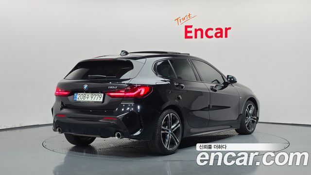 BMW 1 Series F40 118d M Sport - фото 1
