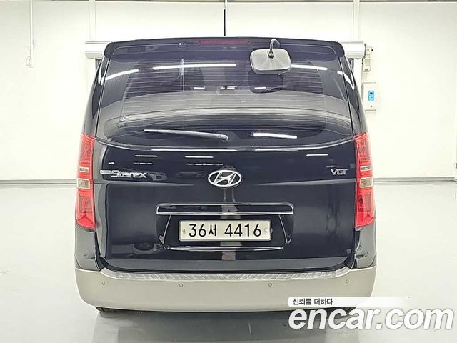 Hyundai Starex New Urban 9-Seater Premium Spicial - фото 2
