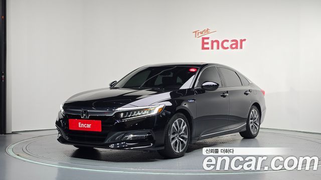 Honda Accord 10-го поколения 2.0 Hybrid EX-L - фото 0