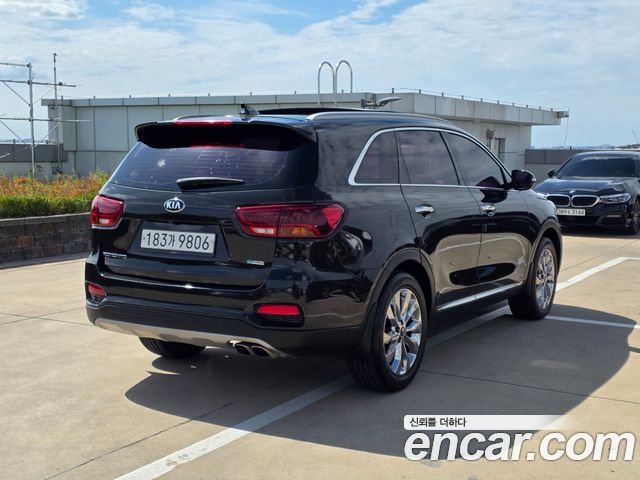 Kia Sorento New Diesel 2.0 2WD Noblesse - фото 3