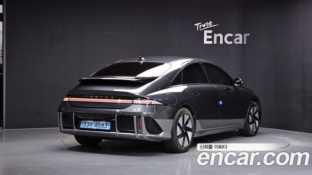 Hyundai Ioniq6 Long Range Exclusive + - фото 1