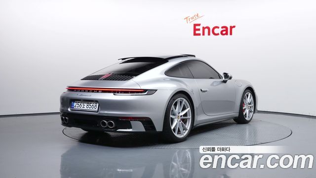 Porsche 911 Carrera S - фото 0