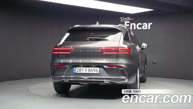 Genesis GV70 2.5T Gasoline AWD - фото 3