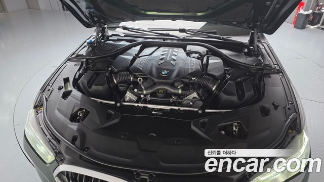 BMW 8 Series G15 M850i xDrive Gran Coupe - фото 4