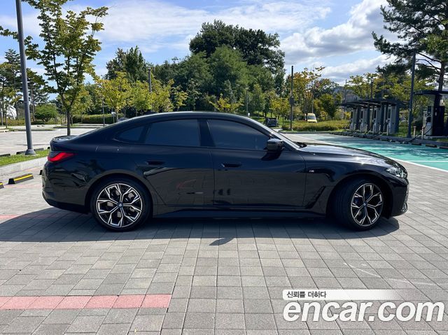 BMW i4 eDrive40 M Sports Pro - фото 3
