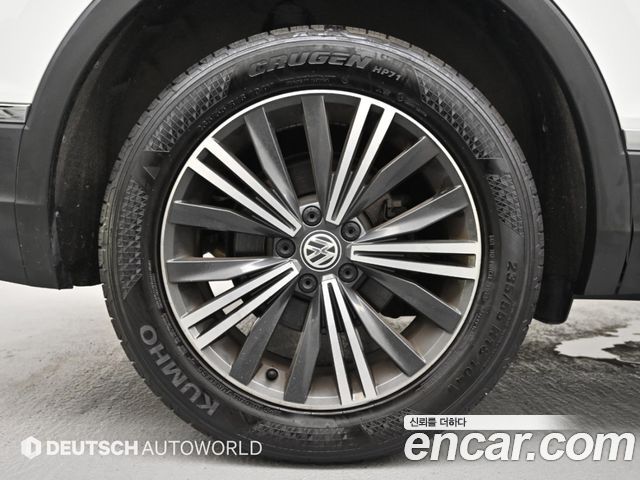 Volkswagen Tiguan Allspace 2.0 TSI Prestige - фото 4