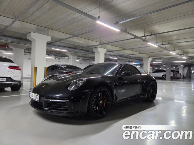 Porsche 911 Carrera S Cabriolet - фото 0