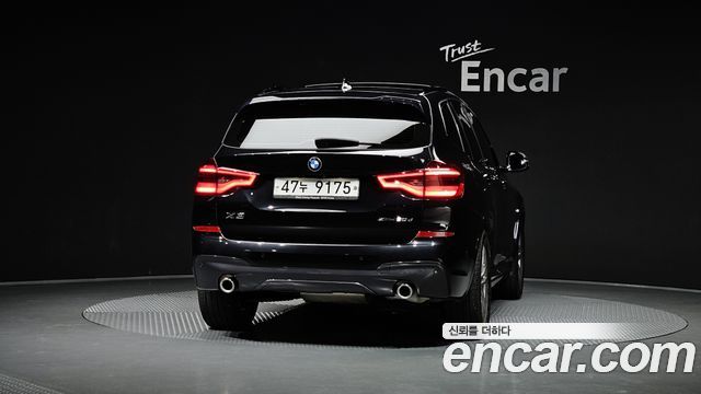 BMW X3 G01 xDrive 20d M Sport - фото 3