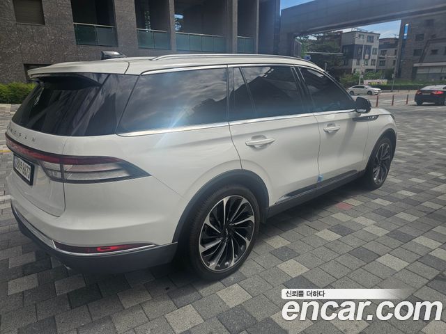 Lincoln Aviator 2-го поколения 3.0 Reserve AWD - фото 1