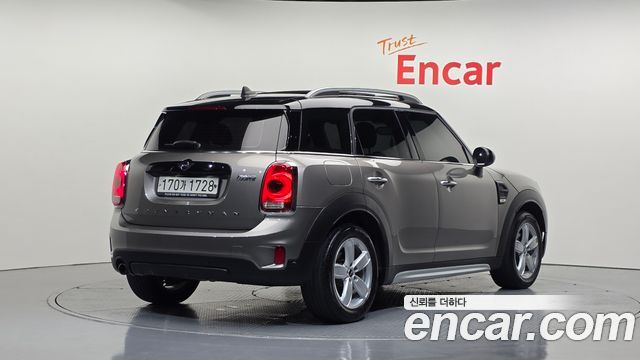 Mini Countryman Standard 2nd - фото 1