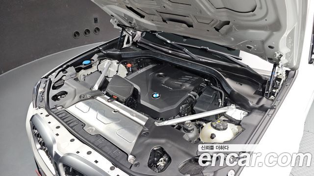 BMW X4 G02 xDrive20i M Sport - фото 4