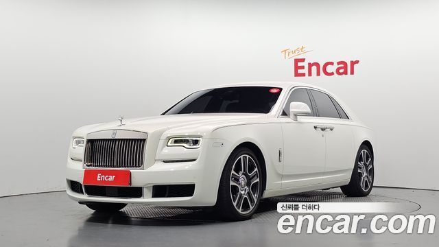 Rolls-Royce Ghost 6.6 V12 - фото 0