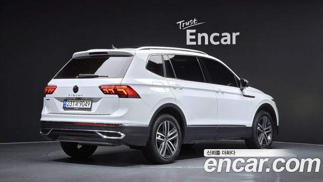 Volkswagen Tiguan Allspace 2.0 TSI Prestige - фото 1