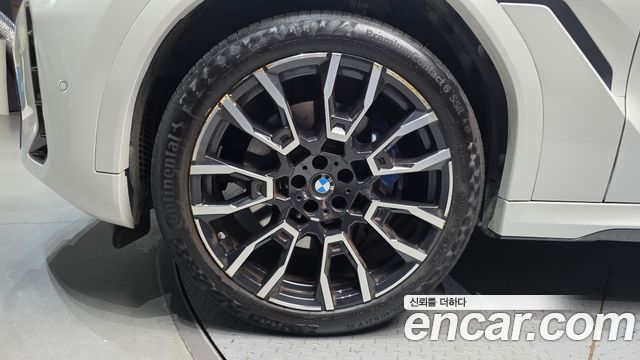 BMW X6 G06 xDrive40i M Sport - фото 4