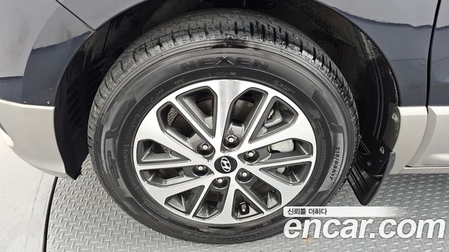 Hyundai Starex New Urban 9-Seater Exclusive - фото 4