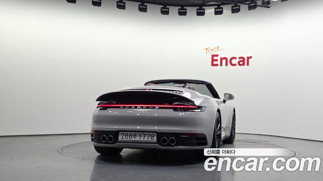 Porsche 911 Carrera S Cabriolet - фото 3