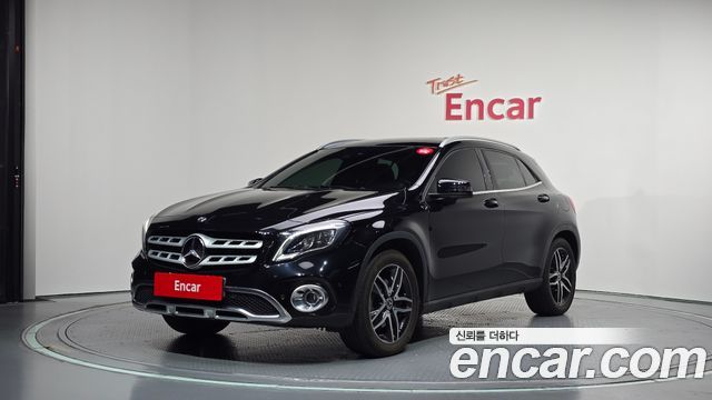 Mercedes-Benz GLA-Class X156 GLA220 - фото 0