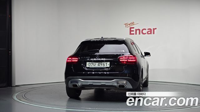 Mercedes-Benz GLA-Class X156 GLA220 - фото 3
