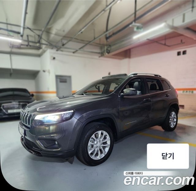 Jeep Cherokee KL 2.4 Longitude High AWD - фото 0
