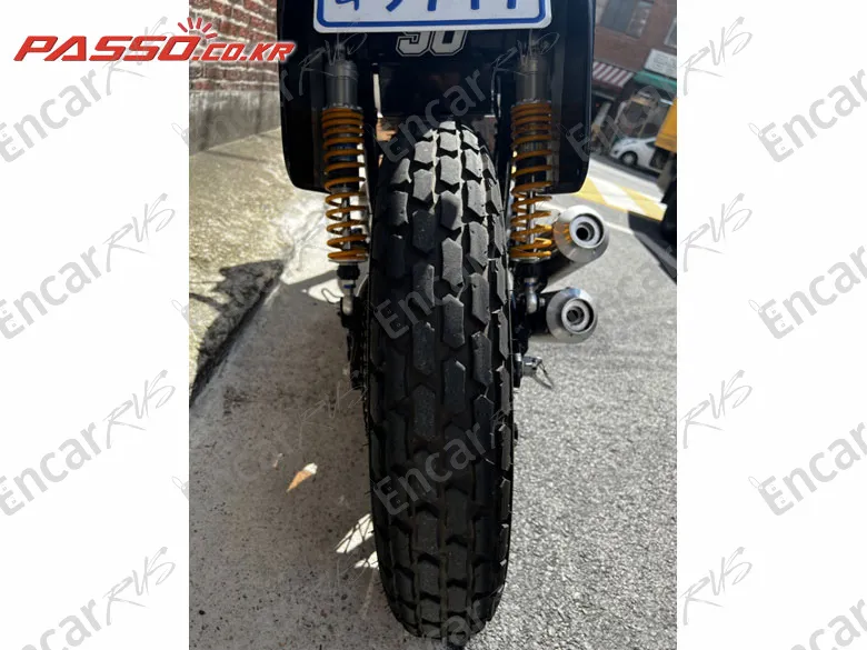 KAWASAKI W 800 - фото 2