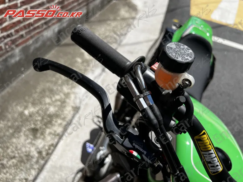 KAWASAKI W 800 - фото 3