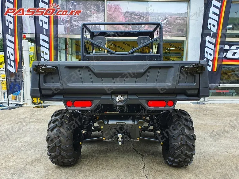 BRP CAN-AM DEFENDER 6x6 DPS - фото 2