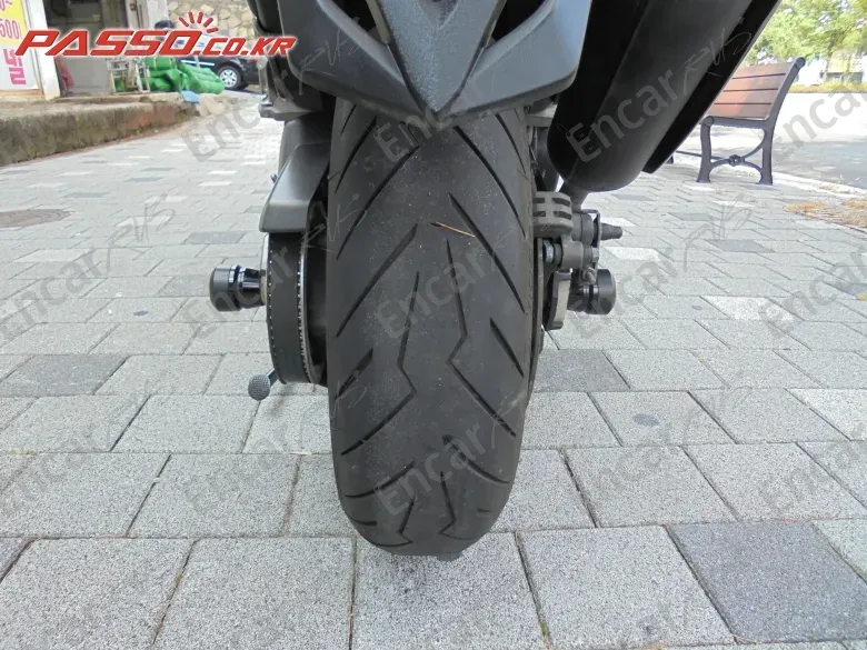 YAMAHA T MAX 530 - фото 5