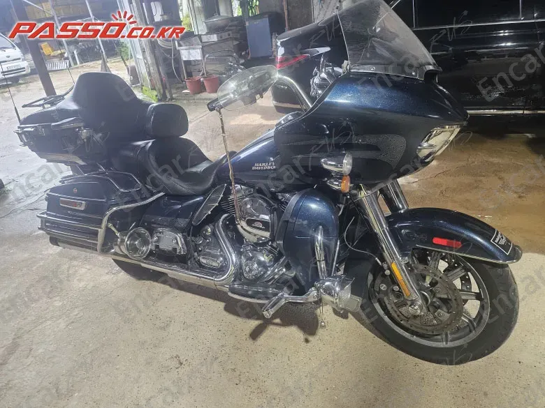 HARLEY-DAVIDSON FLTRU - фото 0
