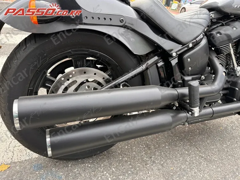 HARLEY-DAVIDSON STREET BOB 114 - фото 6