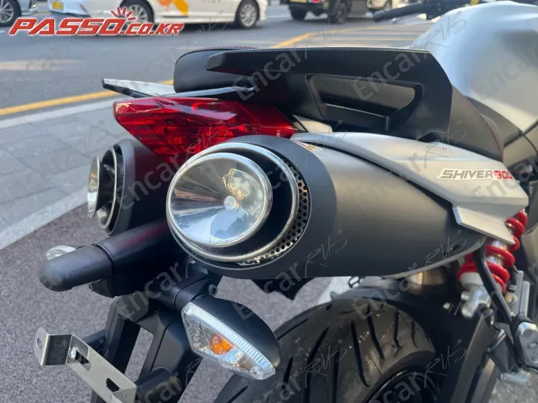 APRILIA SHIVER 900 - фото 6