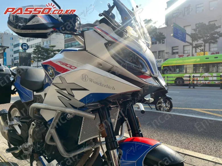 BMW F 900 XR - фото 3