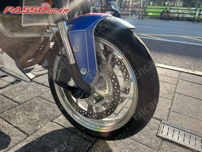 BMW F 900 XR - фото 4