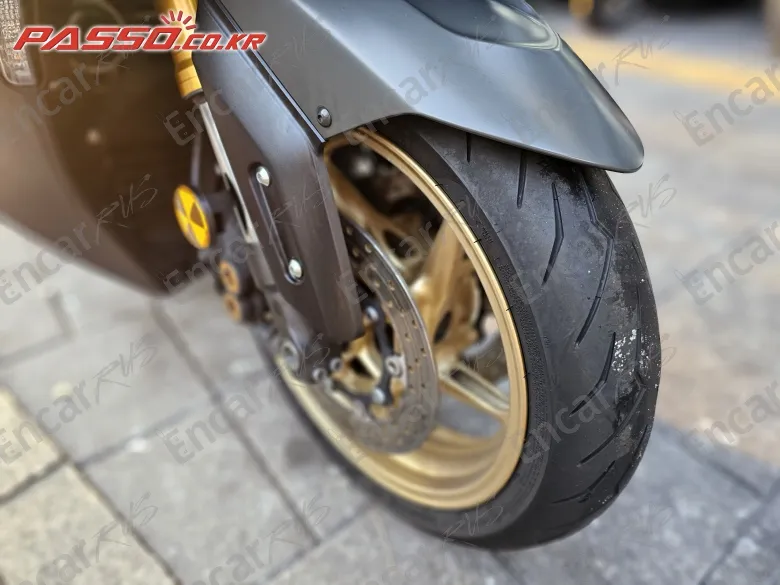 YAMAHA T MAX 560 - фото 5