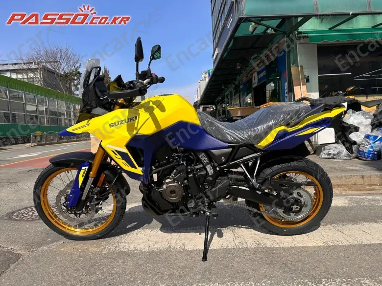 SUZUKI V STROM 800 DE - фото 1