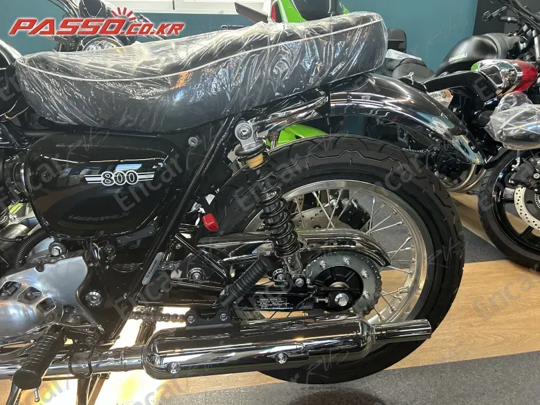 KAWASAKI W 800 - фото 5